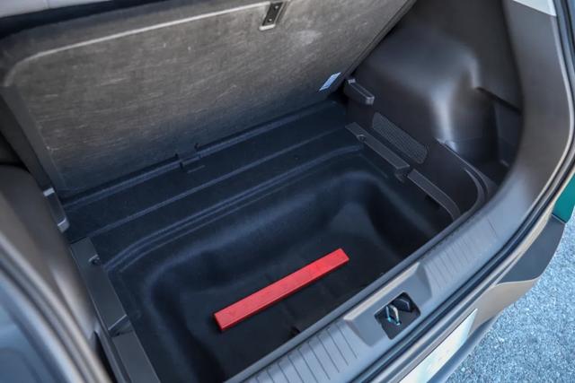 埃安UT 比速腾轴距长！比BYD海豚大一圈！全球车型8万多！要卖爆？