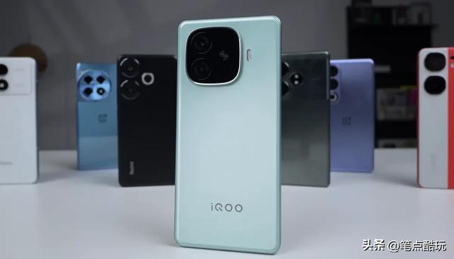 国补省钱指南：1500~3400元价位，这三款手机闭眼入