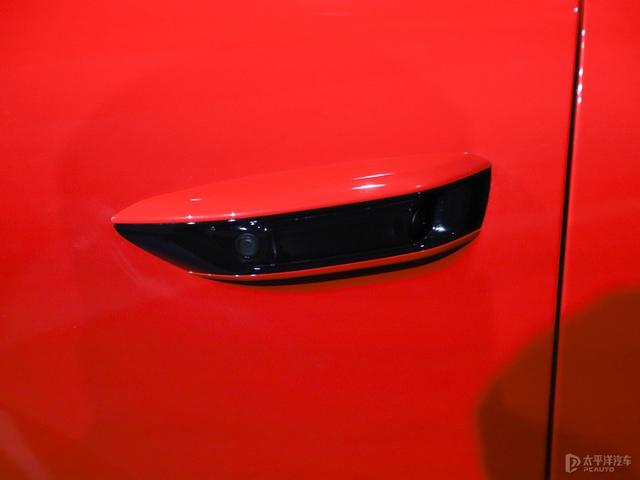 溜背外表/华为智驾 静态体验上汽奥迪A5L