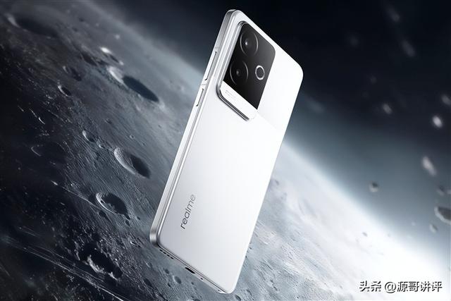 2025手机江湖大洗牌：这四款闭眼买不亏！