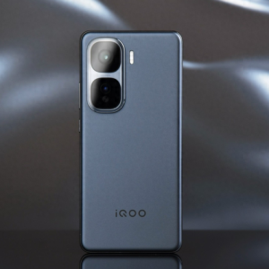 买对不买贵，2025年最值得入手的3款手机，几乎“零差评”