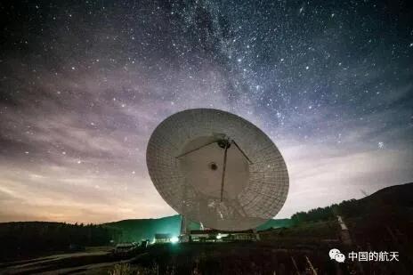 炸裂！25年科技热潮全解：从AI名片到太空新突破，未来就在眼前！