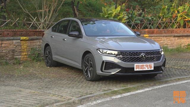 今年买车必须要买智驾吗？先听喵哥句劝，免得买了才后悔