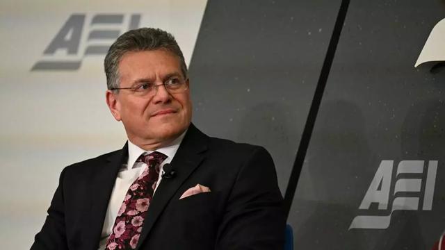 特朗普大举加征汽车关税，损人不利己