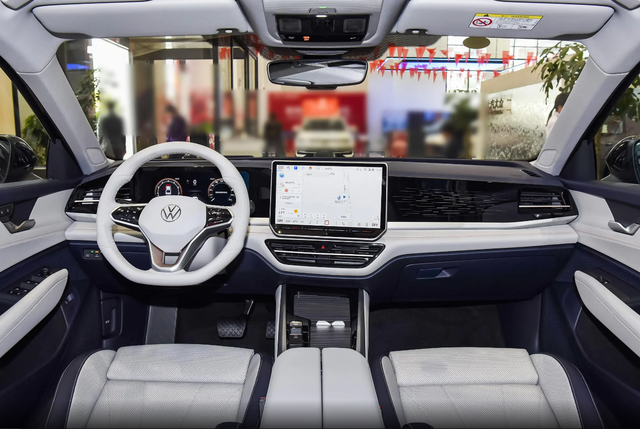 24年买早了！8款热门B级家轿优惠大增，2025年仅13万都可看