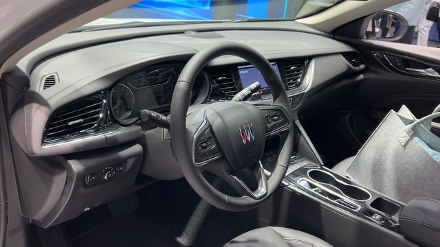 24年买早了！8款热门B级家轿优惠大增，2025年仅13万都可看