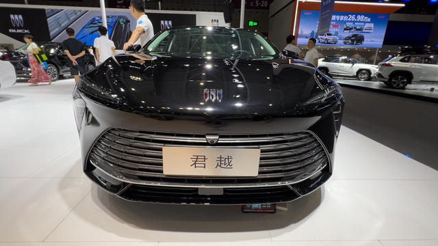 24年买早了！8款热门B级家轿优惠大增，2025年仅13万都可看