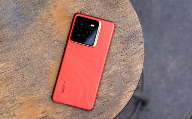 5款耐用性强的手机，机身耐摔还有高等级防水，最低仅1529元