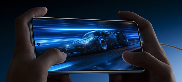 刚刚发布的512GB顶配手机，是来拆小米台的吧