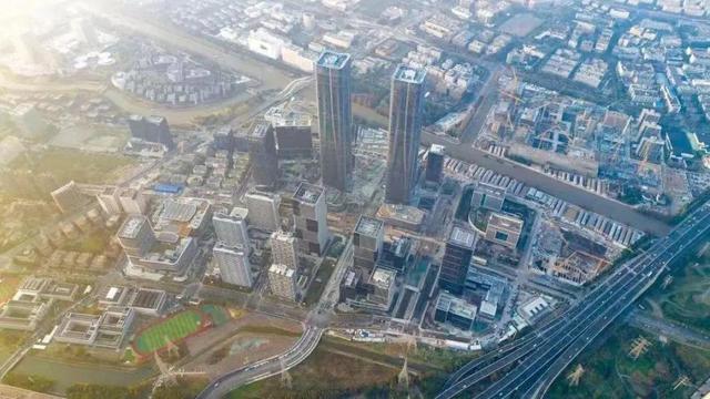 独家探秘！20家车企都用的"汽车读心术" 能克隆声音、预判违规 智能座舱3.0彻底淘汰手机