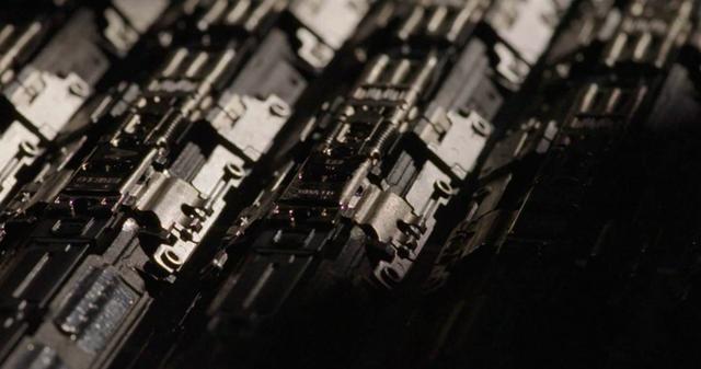 中国科技自信再添一把火