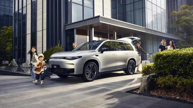 再获巨头青睐！零跑汽车牵手中国一汽，或从汽车制造转向出行科技赛道