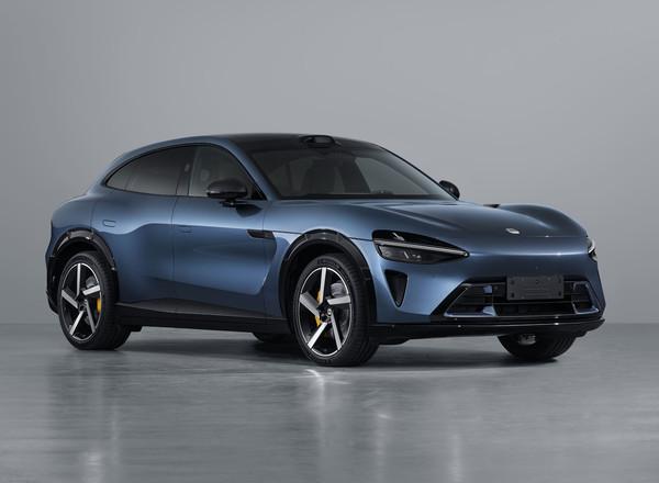 早报：苹果iPhone 16e发布 售4499元起 小米YU7新版公布