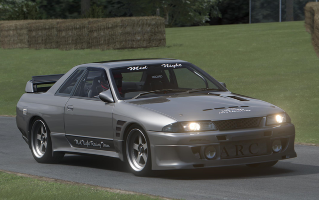 日本神车GT-R停产，小米汽车上神坛