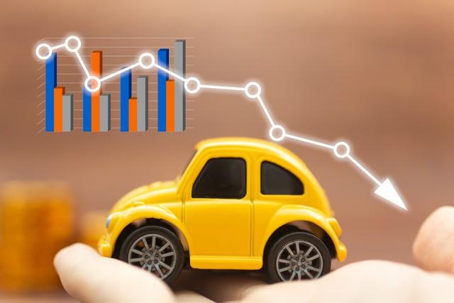 2025年汽车选购终极指南：燃油VS新能源，谁才是普通人的最优解？