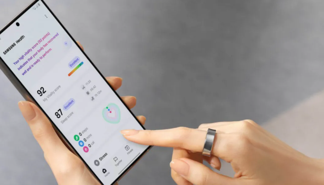 三星平价折叠手机原型：5000万主摄、缺少部分AI功能