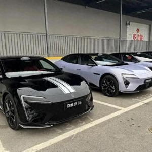 阿维塔06 轴距2米94，360°环拥式座舱，大悬浮屏，25万值不值？