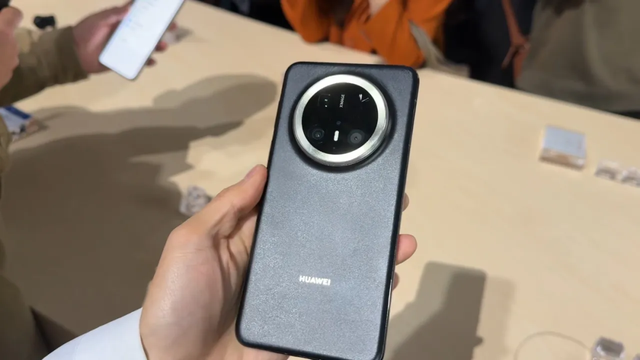 2025年国补后闭眼买的3款手机！几乎零差评，一步到位能用六年！