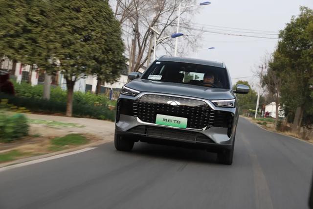 风云T8 插混中型SUV 9.99万起！5座/7座+续航破千！还看宋PLUS吗？