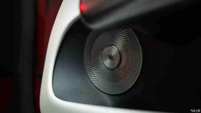 奔驰CLA 两挡变速高阶智驾，850公里续航！德系豪华轿跑，卷起来了