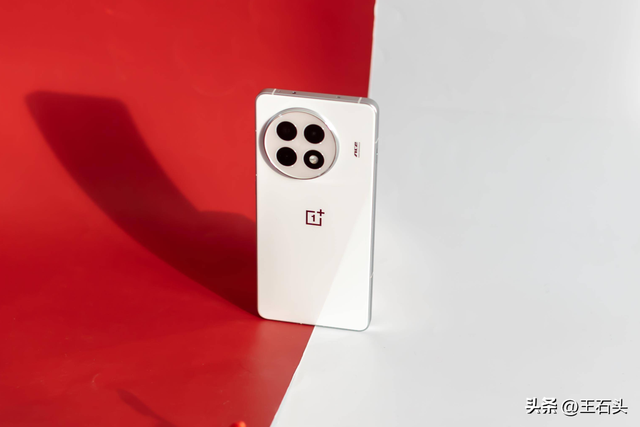 2025国补后，最值得入手的三款高性价比手机推荐！