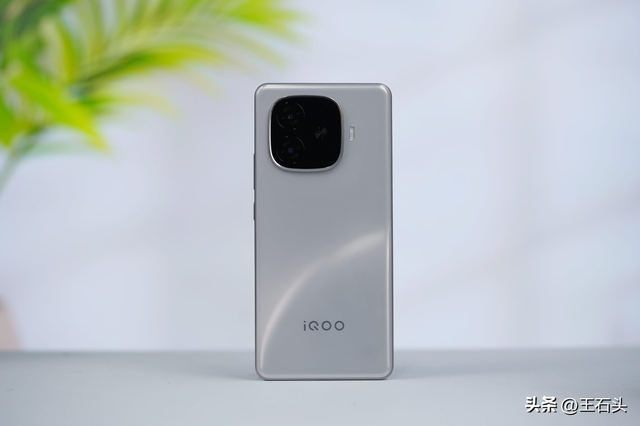 2025国补后，最值得入手的三款高性价比手机推荐！