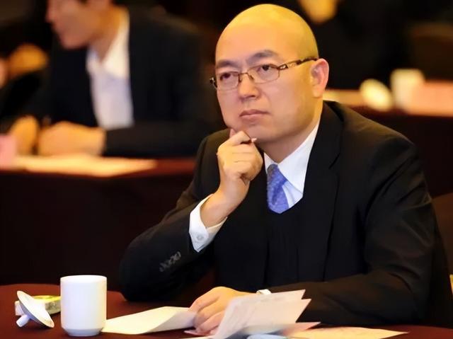 曾经的国产手机一哥突然“复牌”，能王者归来？