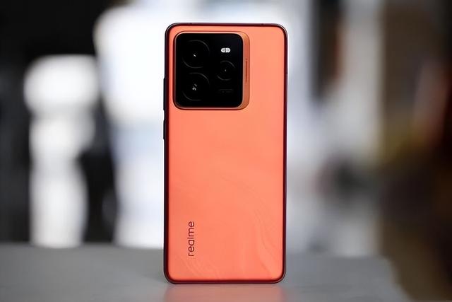 2025“最有诚意”的3款手机，配置“十全九美”，用5年不卡顿