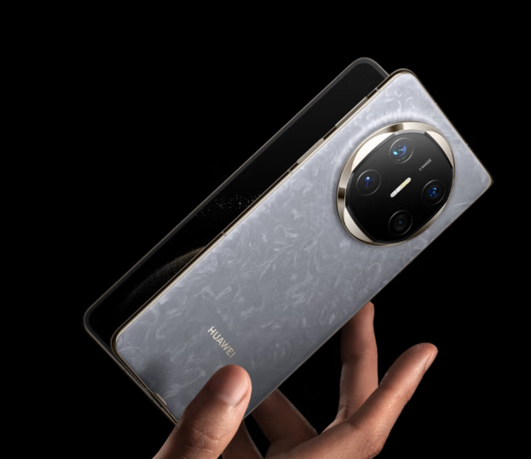 几款轻薄大折叠屏手机推荐！OPPO Find N5最新最薄