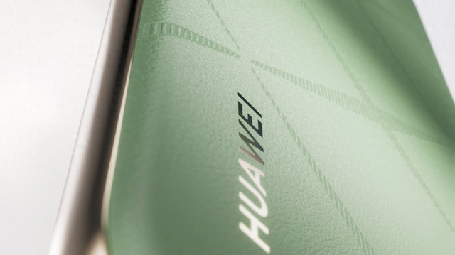 华为新形态手机3月发，为原生鸿蒙而生