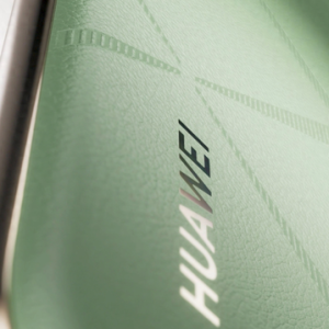 华为新形态手机3月发，为原生鸿蒙而生