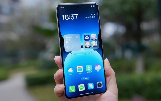 2025公认几乎“无差评”的4款手机，最低仅1699元，轻松用四五年