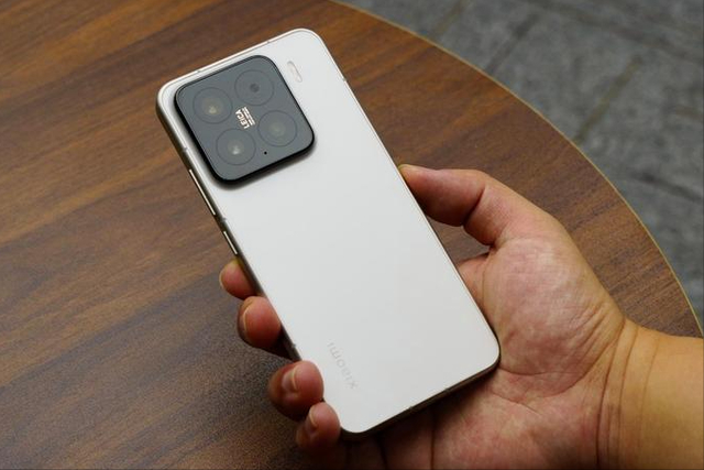 2025国补后，4款“近乎完美”的手机，可以“闭眼入”