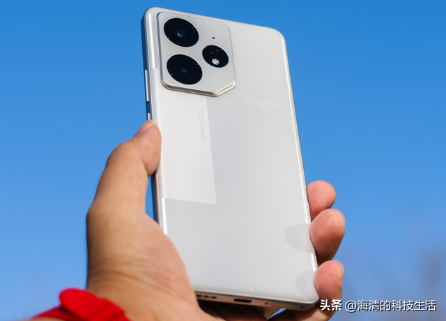 2025年手机别乱选！盘点6款高性价比手机，都是热销机型