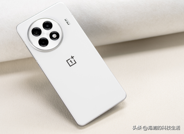 2025年手机别乱选！盘点6款高性价比手机，都是热销机型