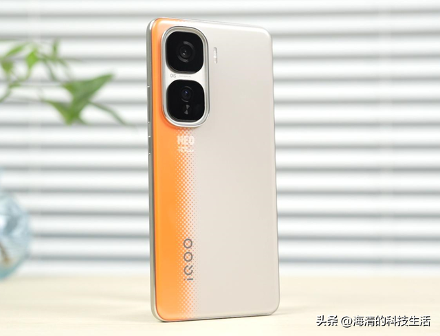 2025年手机别乱选！盘点6款高性价比手机，都是热销机型