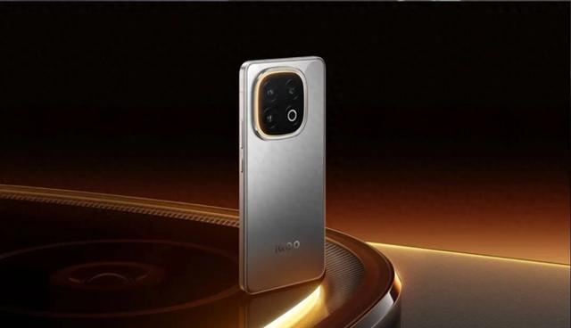 选机必看！2025这4款近乎“零差评”的手机，超实用超放心