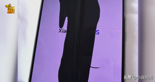 “要供起来？”近1万元买的手机，用3天就坏了！工作人员：一定要小心…