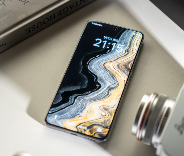 手机并非越贵越好，3款“高配低价”手机，16GB+512GB也不贵了