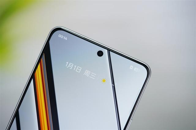 性能、续航双屠夫！真我Neo7 SE评测：2K档最懂年轻人的电竞手机