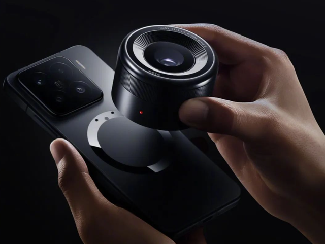 小米手机售价超iPhone，“双Ultra”出海