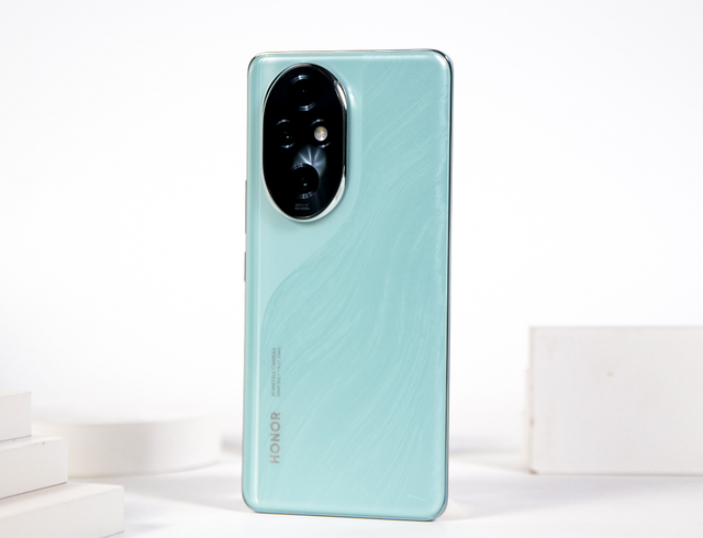 2025“信号特强”的5款手机，512GB也不贵，性能强屏幕护眼