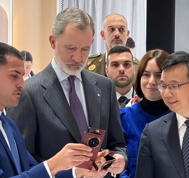 中国手机，在海外“杀疯”了