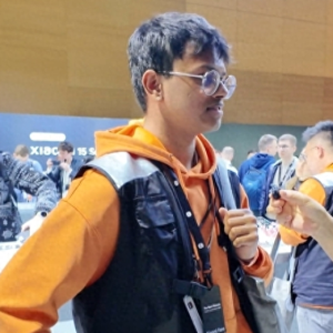 5.75mm、小屏三折、能换镜头！国产手机今年要变天了