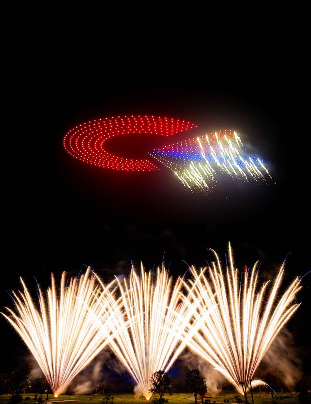 “95后”海归：为传统烟花注入科技活力