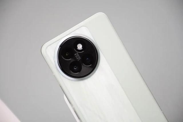 5款屏幕“俱佳”的手机，护眼效果更上一层楼