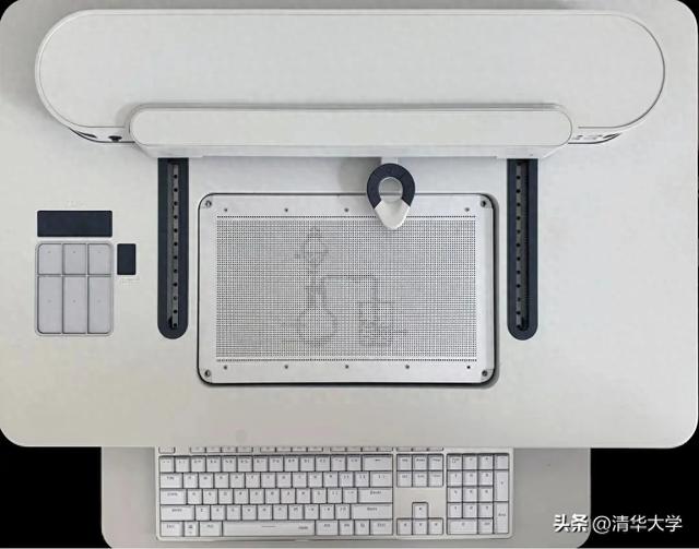 爱与科技同行：清华助力拥抱无限可能