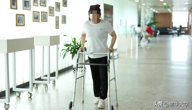 爱与科技同行：清华助力拥抱无限可能