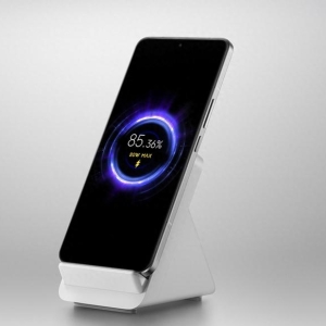 国产手机为何不支持Qi2？为合规「不能用」，技术差「看不上」