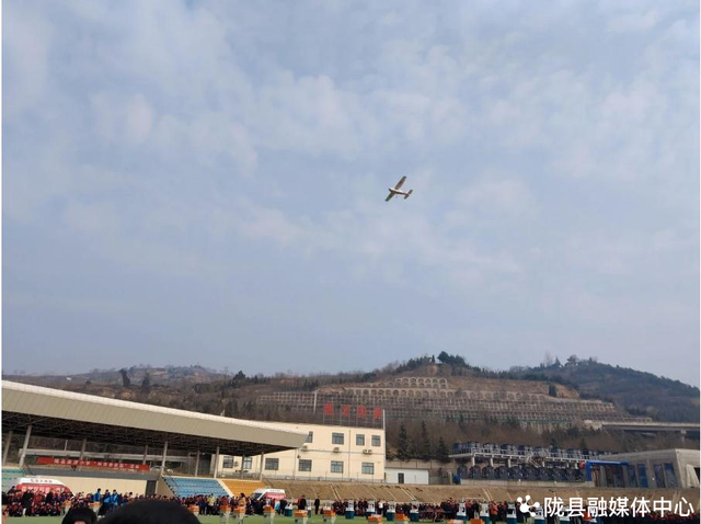 提升科学素质 点燃科技梦想